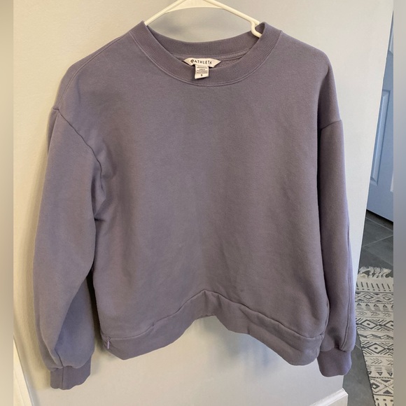 Athleta Sweaters - Athleta oversized purple crewneck sweatshirt with zip pocket size small petite